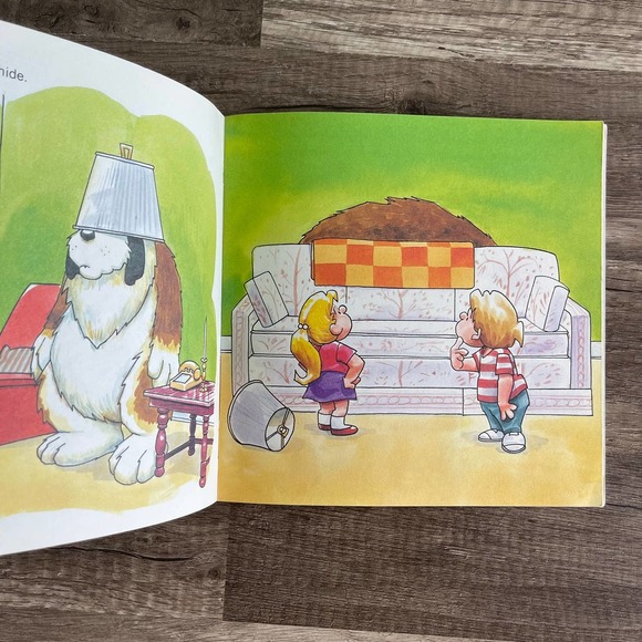 HOWARD HUGE COMES TO STAY by BUNNY HOEST | RANDOM HOUSE - Picture 9 of 9